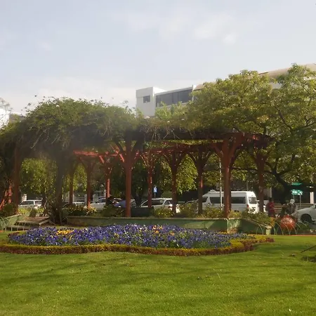 Apartamento, Comodo, En El Corazon De Cochabamba Exterior photo