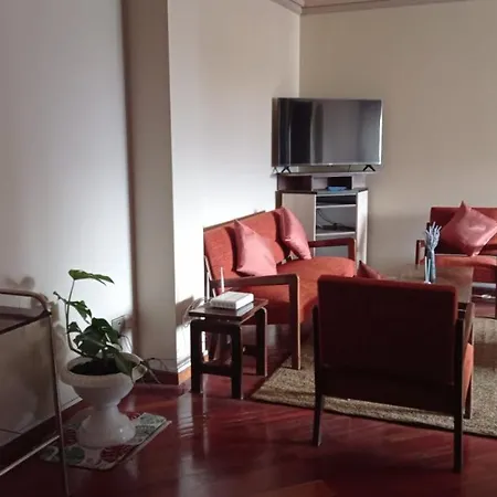Apartamento, Comodo, En El Corazon De Cochabamba Exterior photo
